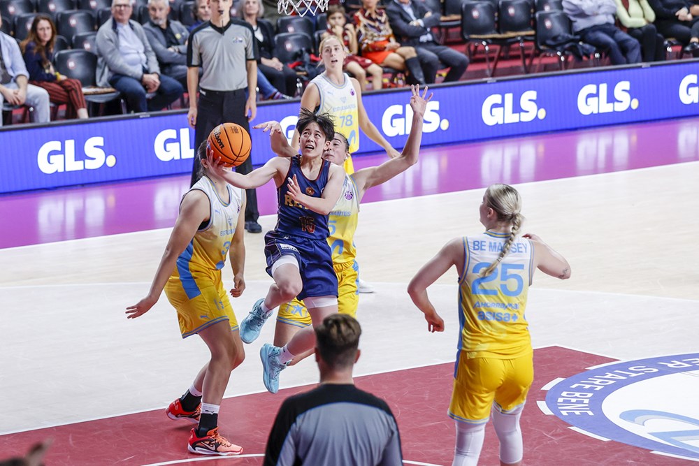 魅せた、安間志織!! ユーロカップ初戦16得点、3リバウンド、6アシスト、3スティールの活躍でベネチアを勝利に導く 月刊バスケットボールWEB