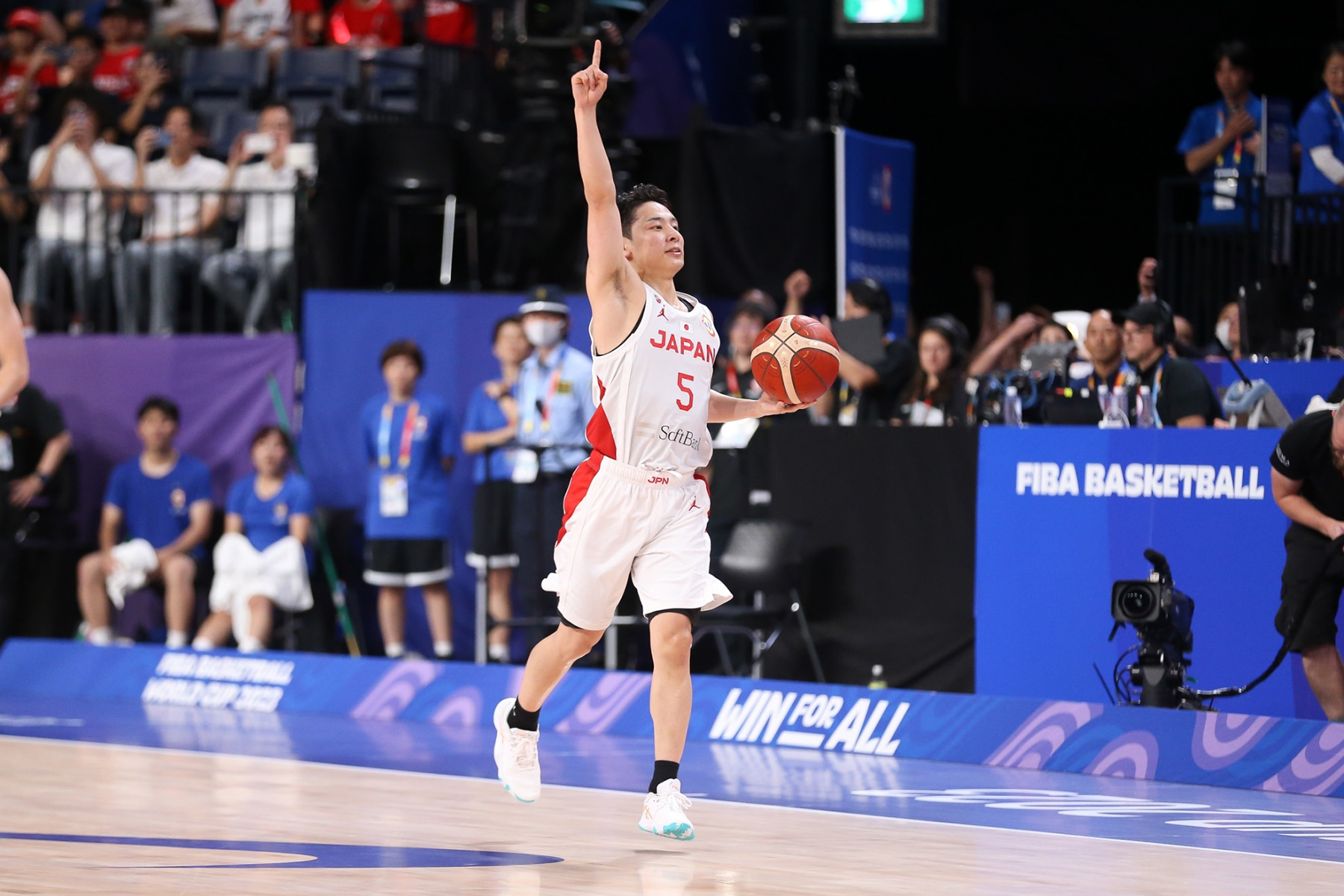 写真:石塚康隆(月刊バスケットボール)