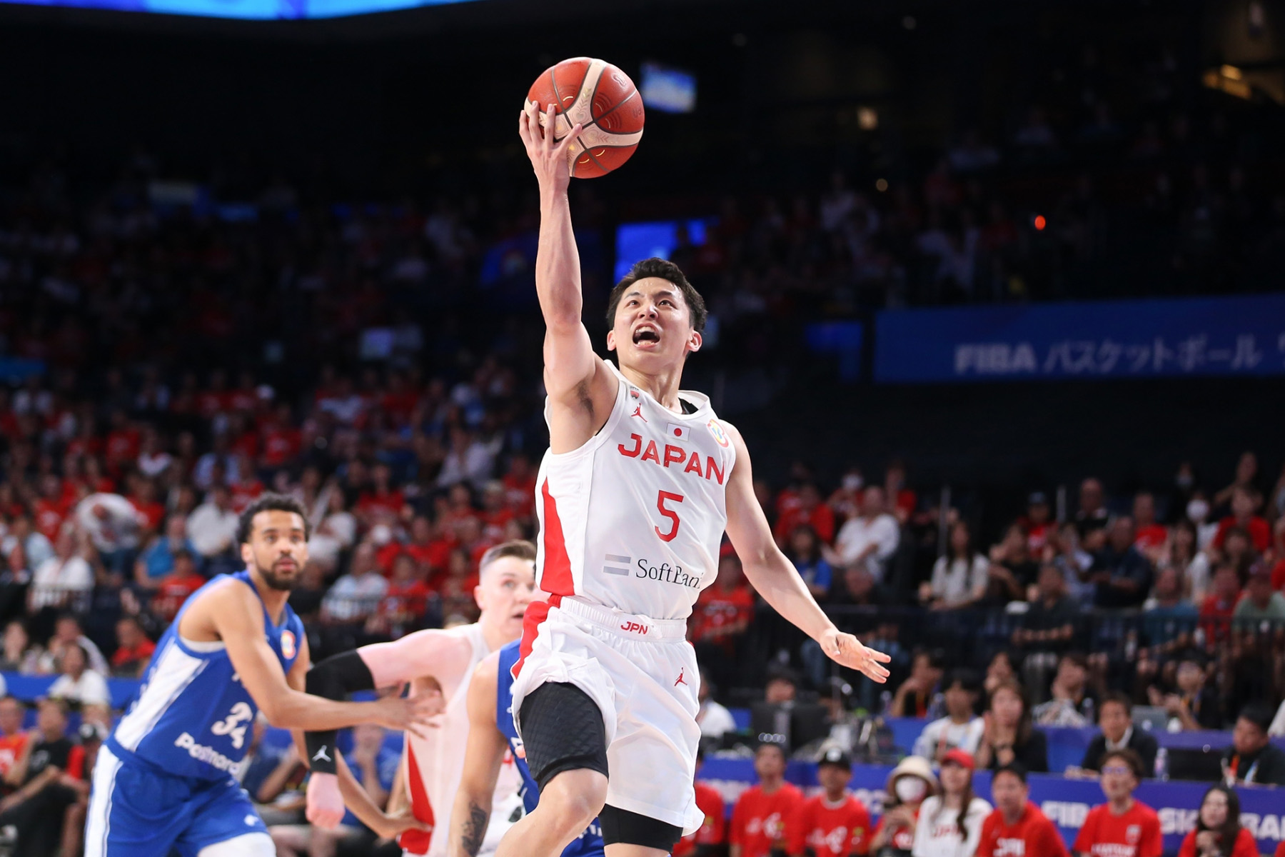 写真:石塚康隆(月刊バスケットボール)