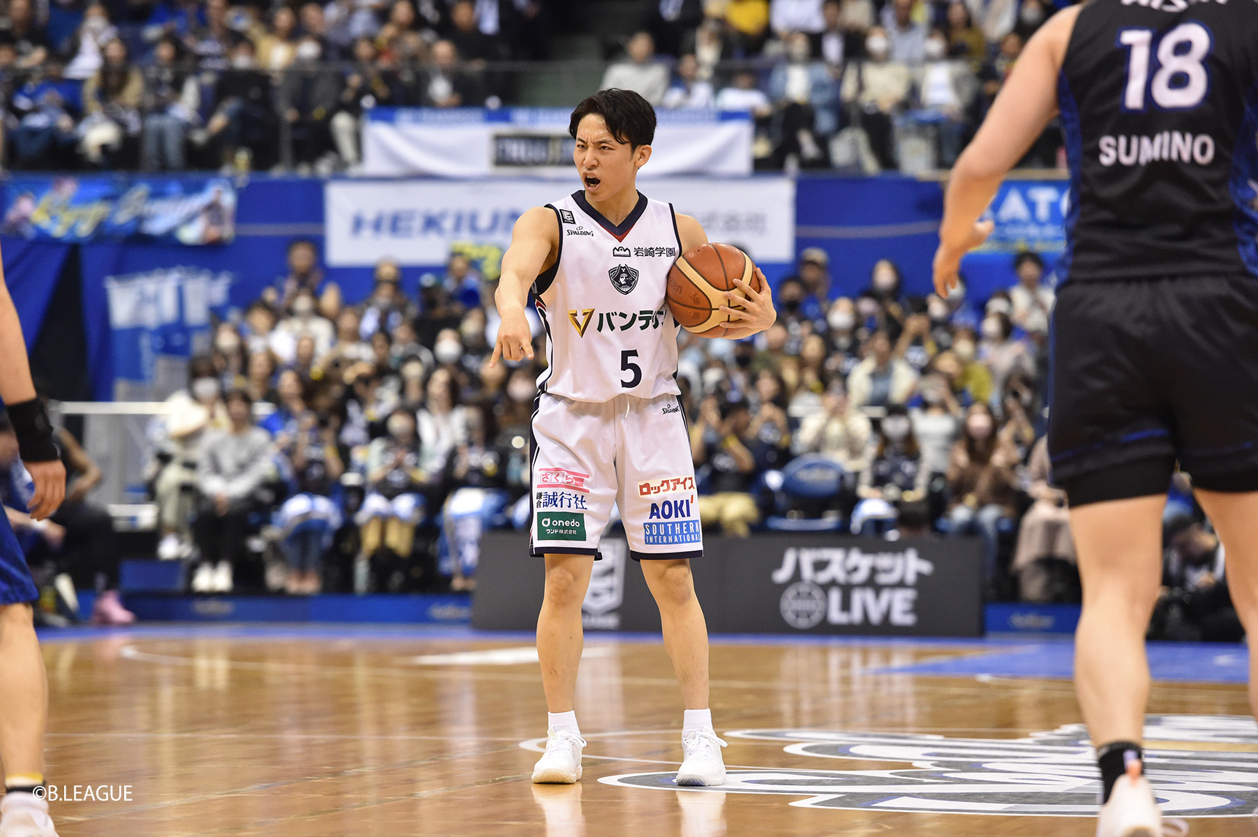 ©B.LEAGUE