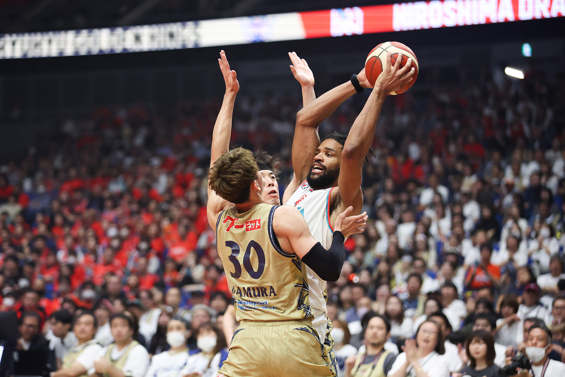 写真：石塚康隆(月刊バスケットボール)