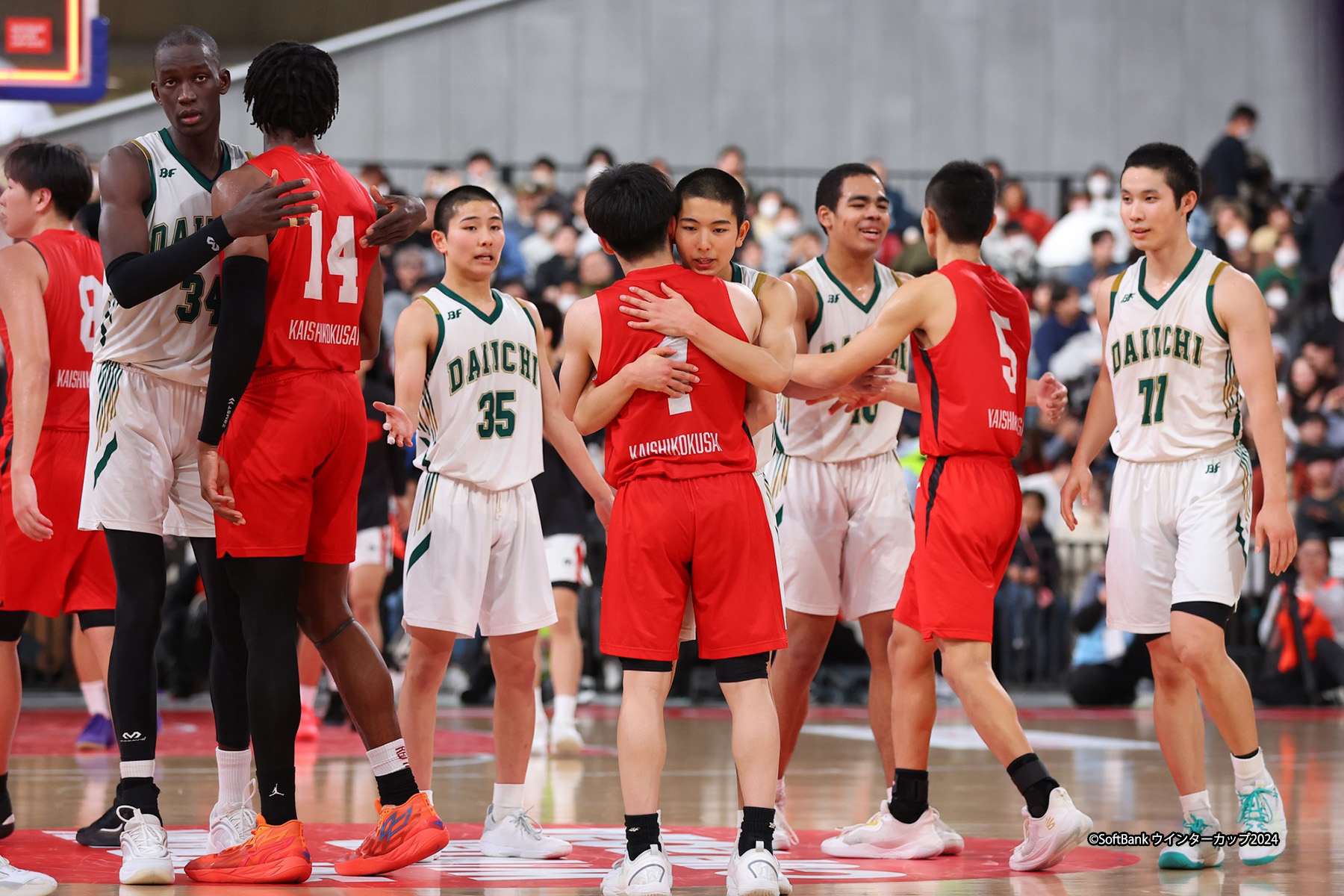前年王者・福岡第一が4Q逆転勝ち、開志国際を退ける[ウインター