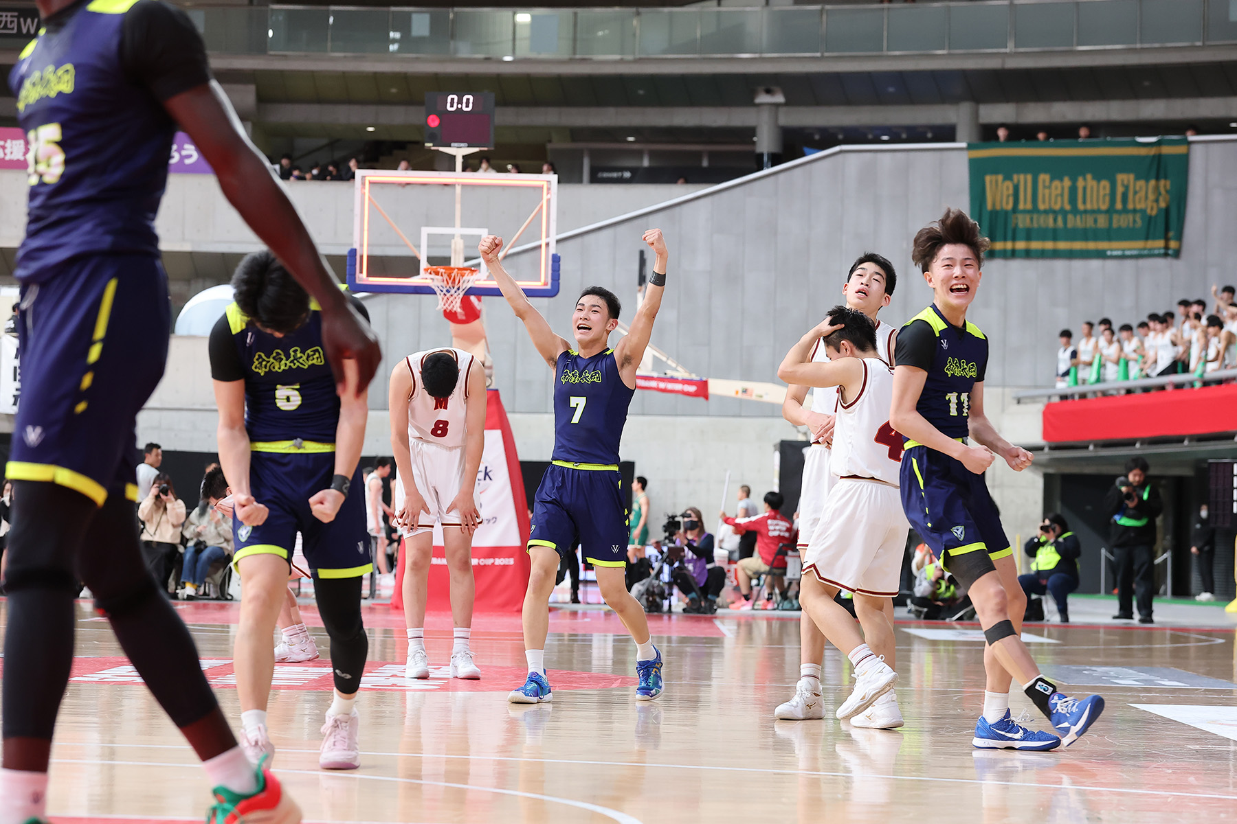 帝京長岡が8強進出！ 3Pシュート攻勢の仙台大明成は一度逆転も勝ちきれ