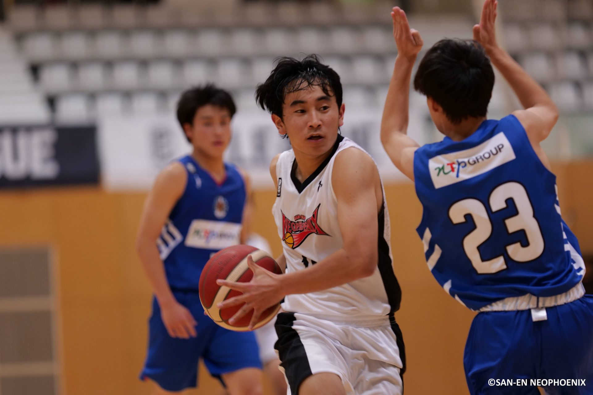 三遠ネオフェニックスU18の岡島和真がトップチーム練習生に 月刊バスケットボールWEB