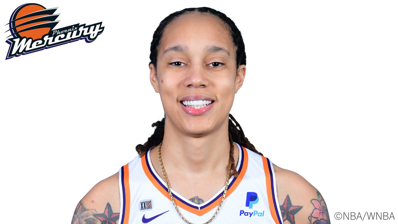 女子アメリカ代表ブリトニー・グライナー、ロシアで拘留される | 月刊